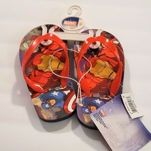 Children's size 9 Captain America Iron Man Thor Beach Flip Flops